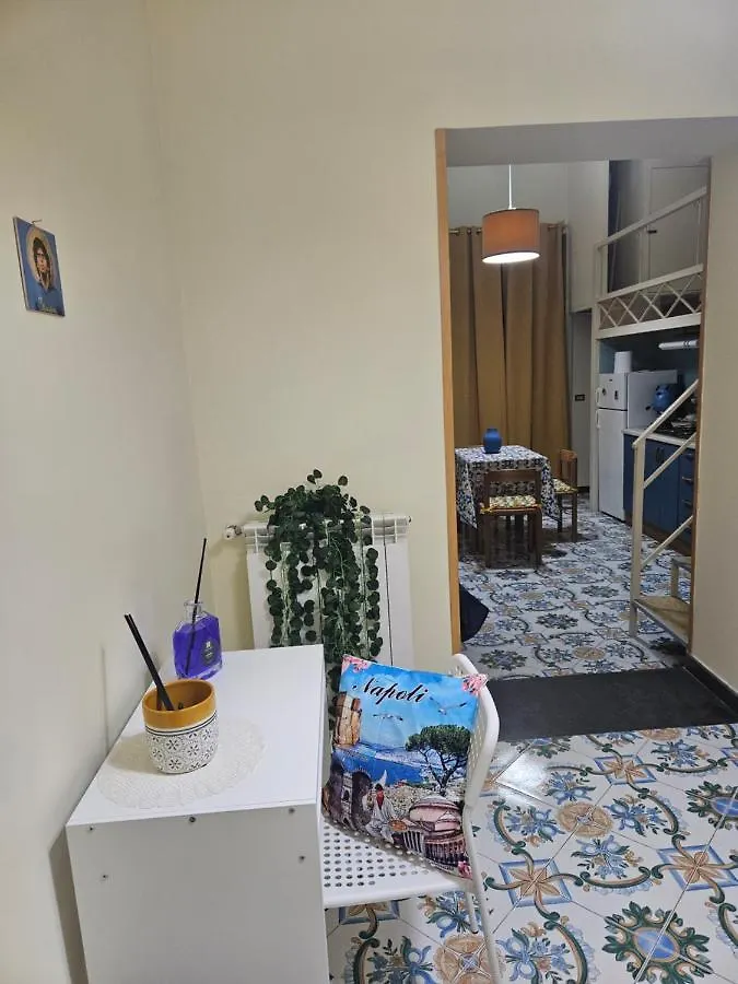 Maison Nonna Raffaela A Toledo Napoli Daire