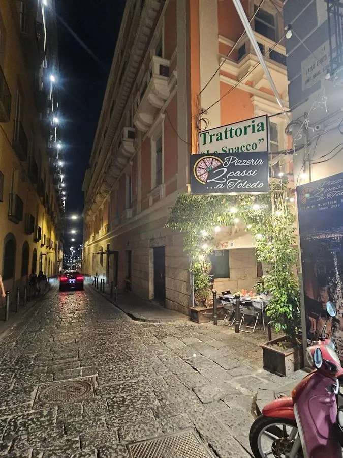 Maison Nonna Raffaela A Toledo Napoli 0*,